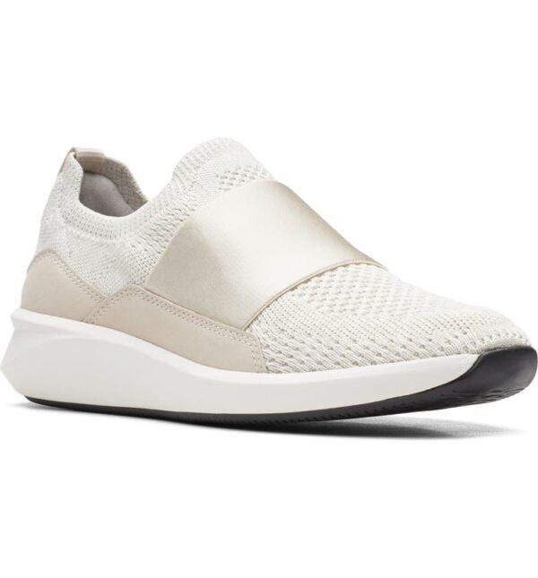 Clarks® - Un Rio Knit Sneaker  (Women) - Image 5