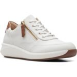 Clarks® – Un Rio Zip Sneaker