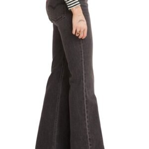 Levi’s® – ’70s High Waist Flare Jeans