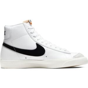 Nike- Blazer Mid ’77 High Top Sneaker