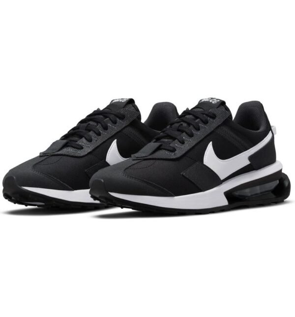 Nike - Air Max Pre-Day Sneaker
