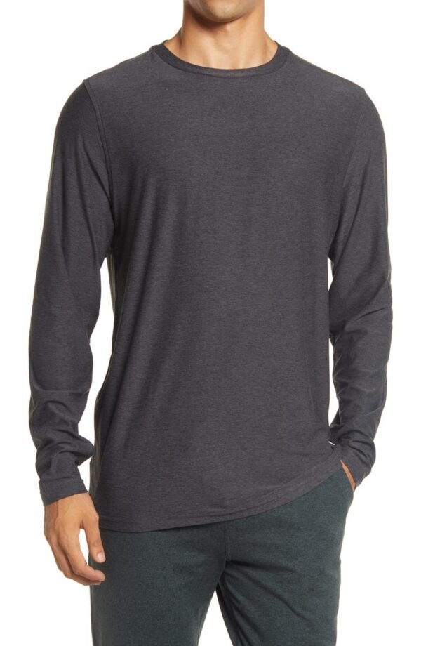 vuori - Strato Long Sleeve Tech Performance T-Shirt - Image 13