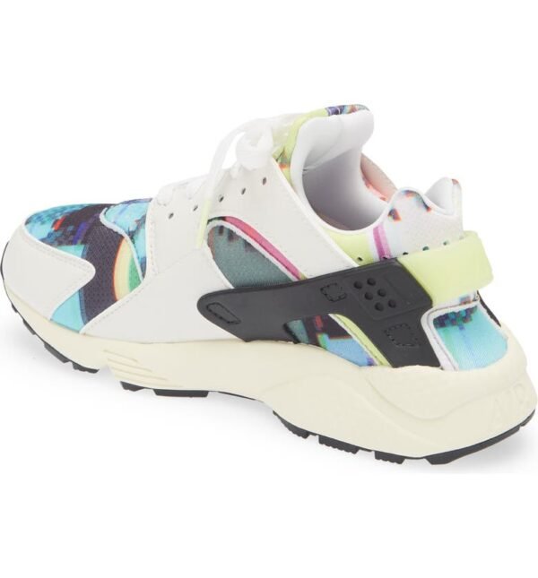 Nike - Air Huarache SE Sneaker (Women) - Image 6