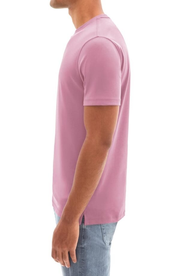 Robert Barakett - Georgia Crewneck T-Shirt - Image 48