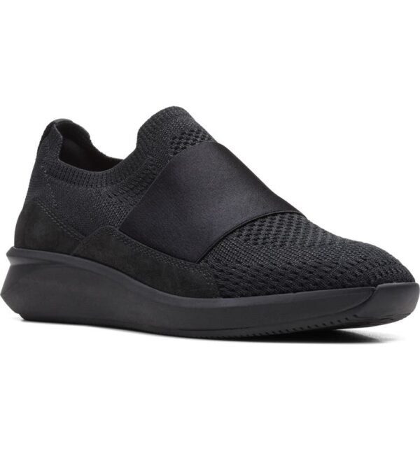 Clarks® - Un Rio Knit Sneaker  (Women) - Image 9