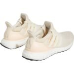 adidas – UltraBoost 1.0 Sneaker