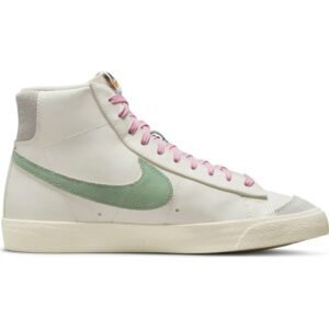 Nike – Blazer Mid ’77 Premium Sneaker