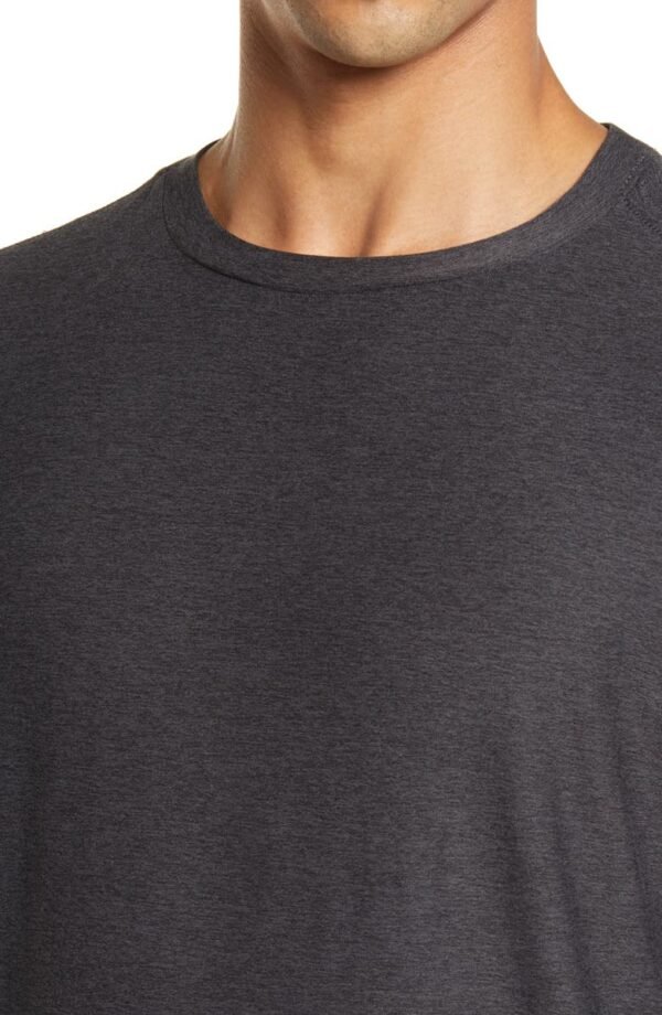 vuori - Strato Long Sleeve Tech Performance T-Shirt - Image 15