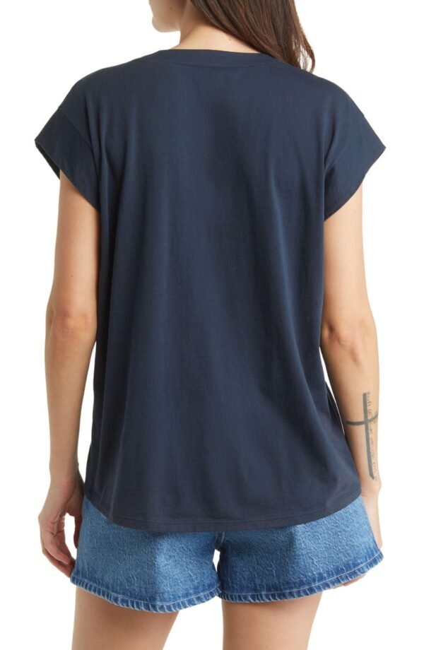 FRAME - Le Mid Rise V-Neck Tee - Image 25