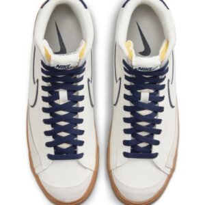 Nike – Blazer Mid ’77 Premium Sneaker (Men)