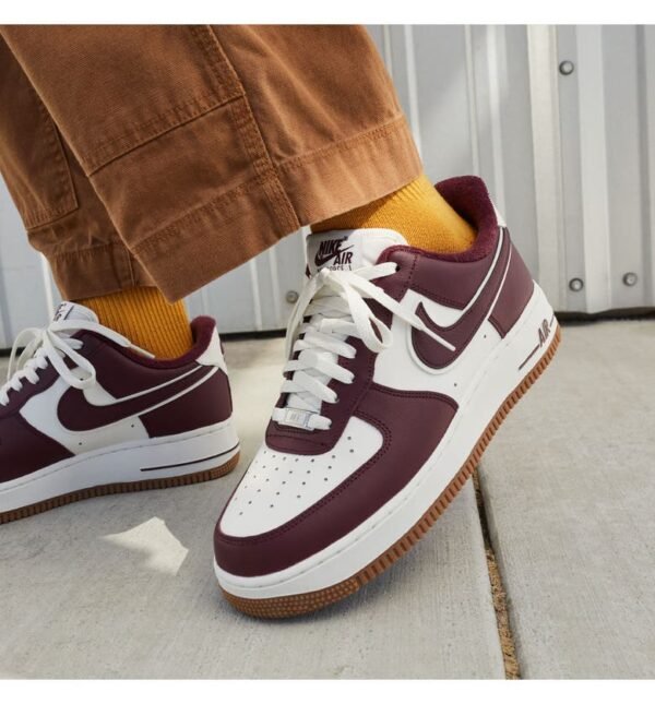 Nike - Air Force 1 '07 LV8 Sneaker (Men) - Image 15