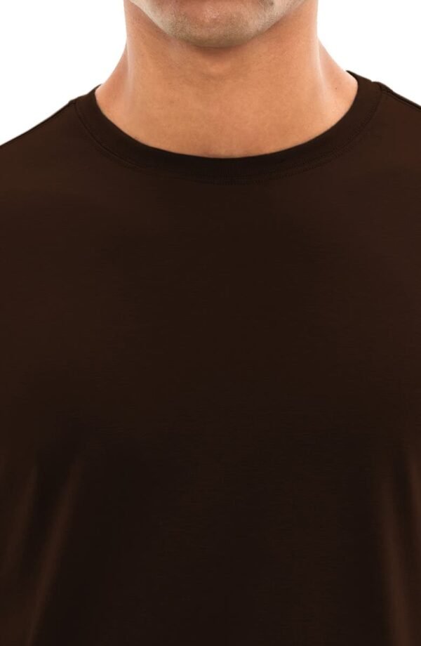 Robert Barakett - Georgia Crewneck T-Shirt - Image 17