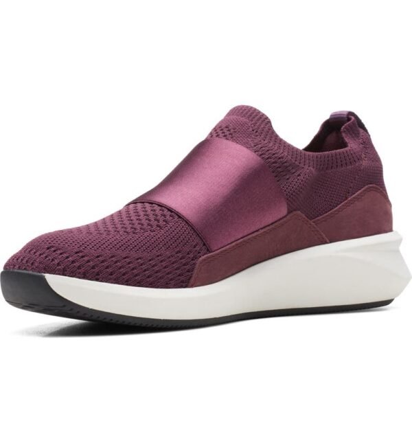 Clarks® - Un Rio Knit Sneaker  (Women) - Image 10