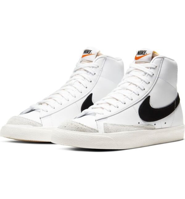 Nike- Blazer Mid '77 High Top Sneaker