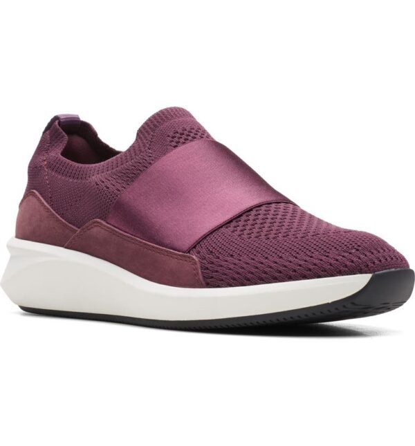 Clarks® - Un Rio Knit Sneaker  (Women) - Image 13