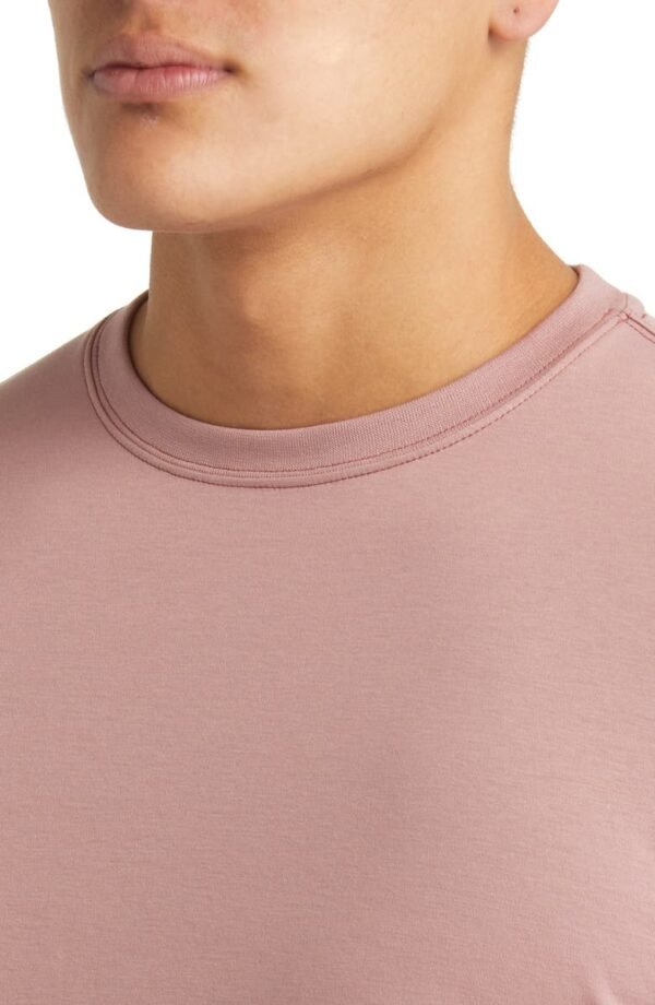 Robert Barakett - Georgia Crewneck T-Shirt - Image 73