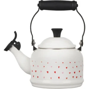 LE CREUSET – L’Amour Collection Demi Tea Kettle