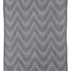 BAREFOOT DREAMS? - CozyChic? Ikat Throw Blanket