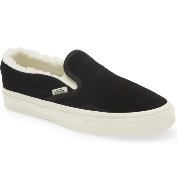 VANS - Classic Slip-On Sneaker (Women)