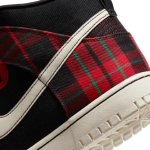 NIKE – Dunk Hi Retro SE Basketball Sneaker (Men)