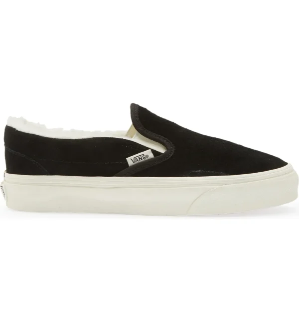VANS - Classic Slip-On Sneaker (Women) - Image 2
