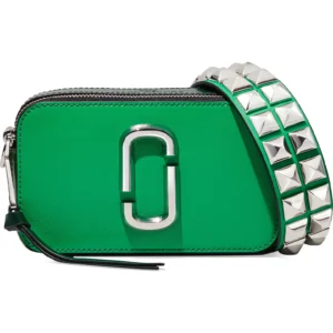 MARC JACOBS - The Studded Snapshot Shoulder Bag (GROUP BUY)
