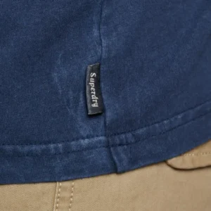 SUPERDRY – Vintage Logo Embossed Graphic Tee