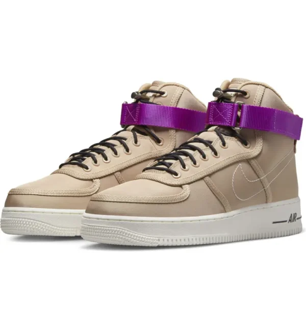 NIKE - Air Force 1 High '07 LV8 Sneaker (Men)