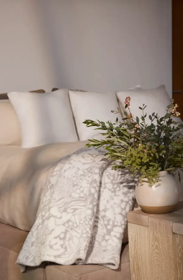 BAREFOOT DREAMS? - CozyChic? Fauna Throw Blanket - Image 3