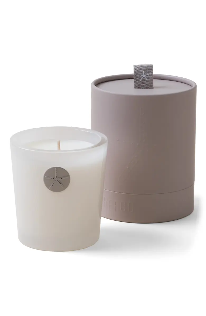 BAREFOOT DREAMS? – Sandalwood Luxe Soy Candle