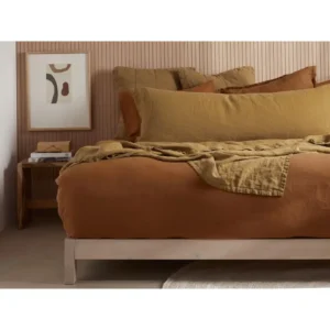 PARACHUTE – Vintage Linen Bed Cover