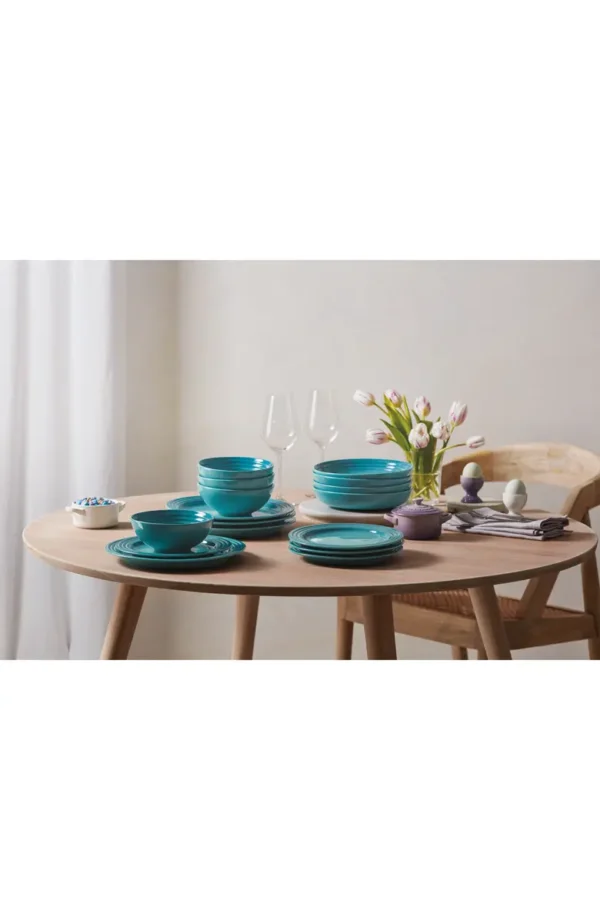 LE CREUSET - Set of 4 10 1/2-Inch Dinner Plates - Image 2