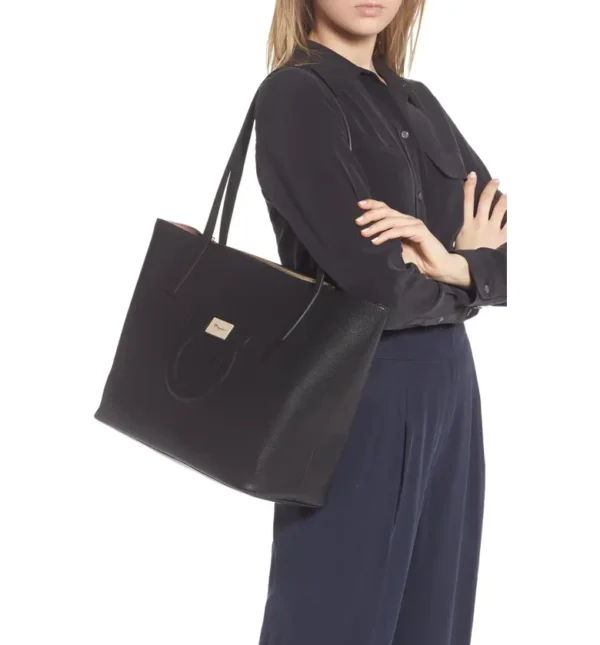 FERRAGAMO - Gancio City Leather Tote - Image 5