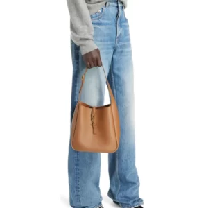 Saint Laurent – Small Le 5 à 7 Leather Hobo