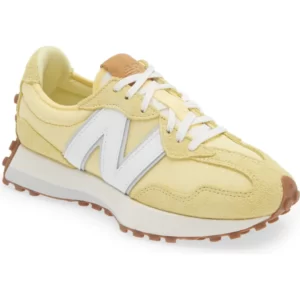 New Balance - 327 Sneaker (Women)