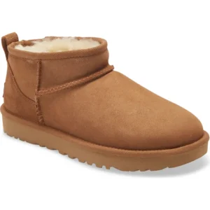 UGG® – Ultra Mini Classic Boot (Women)